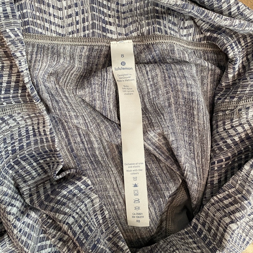 Lululemon Wunder Under 25” RARE Gray Print - Picture 5 of 5
